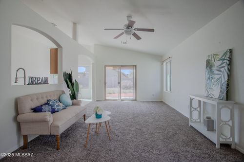7871 W Sacramento Hill Dr, Tucson, AZ, 85743-7502 | Card Image
