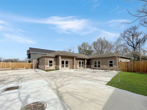 8310 Williamsdell St, Houston, TX, 77088-6248 | Card Image