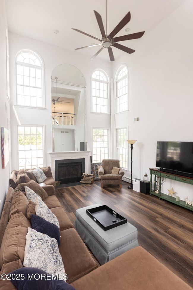 10 English Path, House other with 5 bedrooms, 3 bathrooms and null parking in Freehold NJ | Image 34