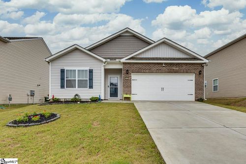 305 Bonifay Dr, Fountain Inn, SC, 29644-6246 | Card Image
