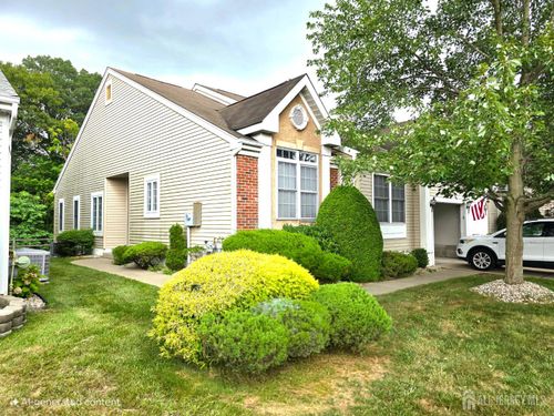 34 Stonewyck Pl, Monroe, NJ, 08831-2670 | Card Image