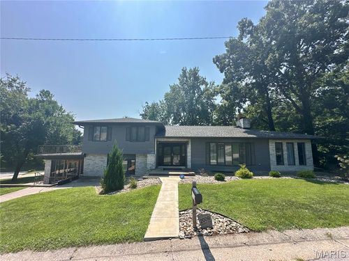 2009 Crescent Dr, Hannibal, MO, 63401-3042 | Card Image
