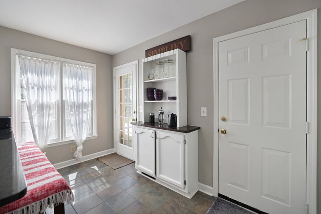 1070 Cliff White Rd, House other with 3 bedrooms, 2 bathrooms and 2 parking in Columbia TN | Image 11