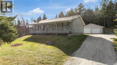 41 Wanda Cres, House other with 5 bedrooms, 2 bathrooms and null parking in Rothesay NB | Image 1