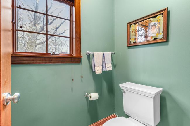 Primary bath private W.C. area. | Image 29