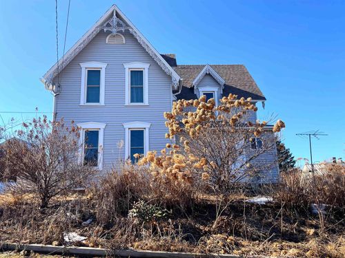 401 S Maryville St, Calmar, IA, 52132-8513 | Card Image