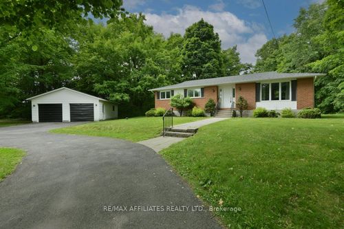 515 Bridge St, Carleton Place, ON, K7C3J3 | Card Image