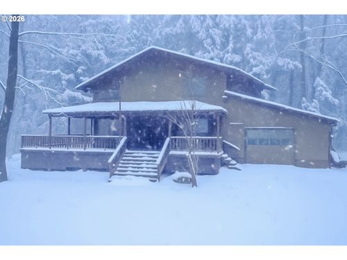 24375 E Fahie Ln, Welches, OR, 97067-9765 | Card Image