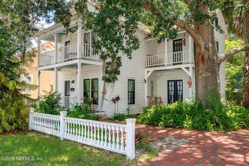18 Locust Street, St Augustine, FL, 32084 | Card Image