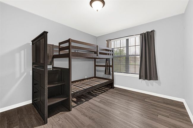 9002 Saint Laurent Ln, House other with 3 bedrooms, 2 bathrooms and 2 parking in Houston TX | Image 14
