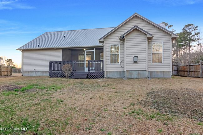 401 Pebble Ln, House other with 3 bedrooms, 2 bathrooms and 2 parking in Jacksonville NC | Image 25