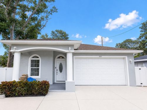 4293 W Humphrey St, Tampa, FL, 33614-1917 | Card Image