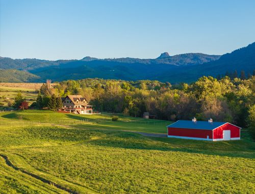 5293 Highway 66, Ashland, OR, 97520 | Card Image