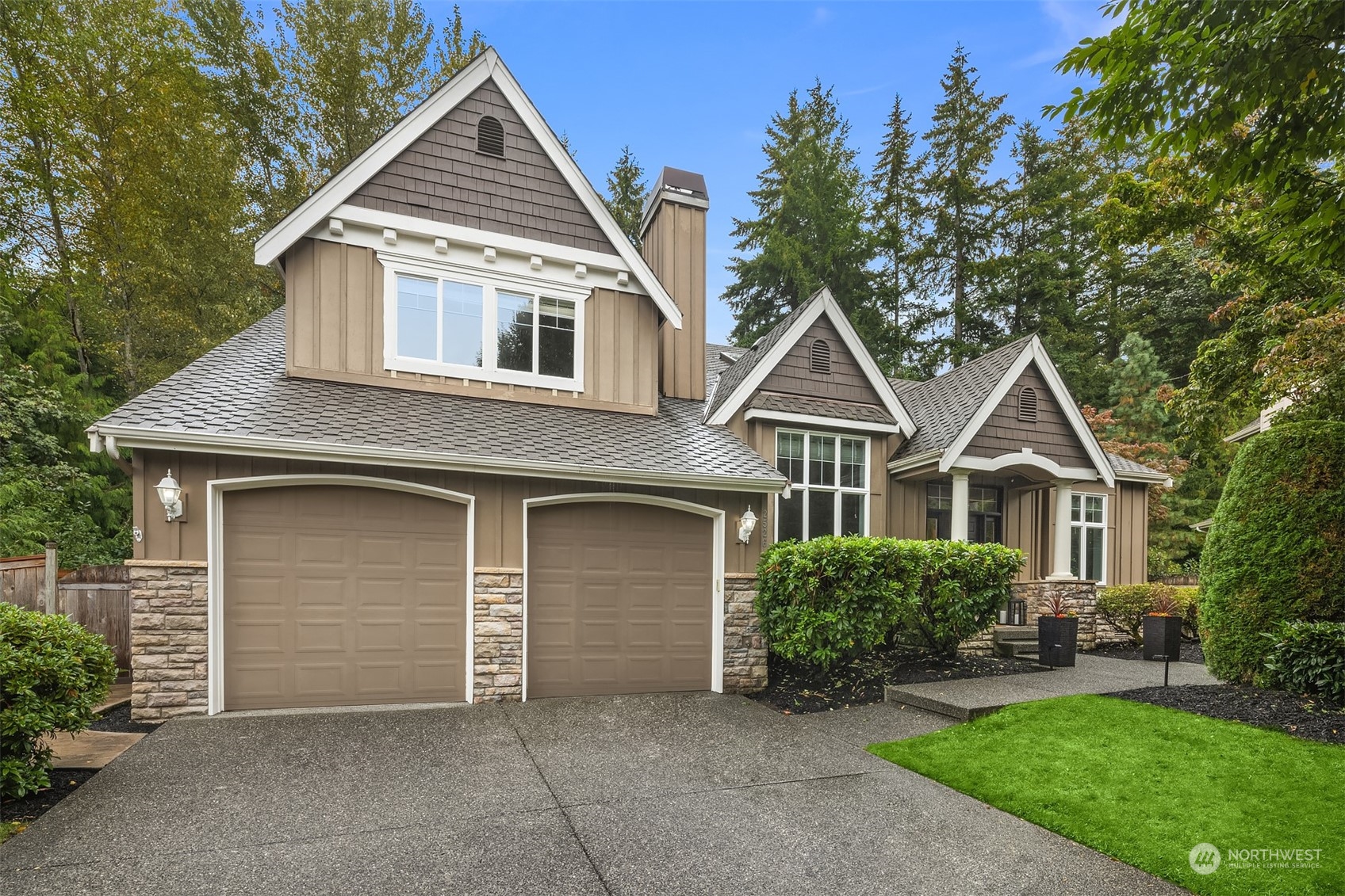 206th Pl, Sammamish, WA 98074
