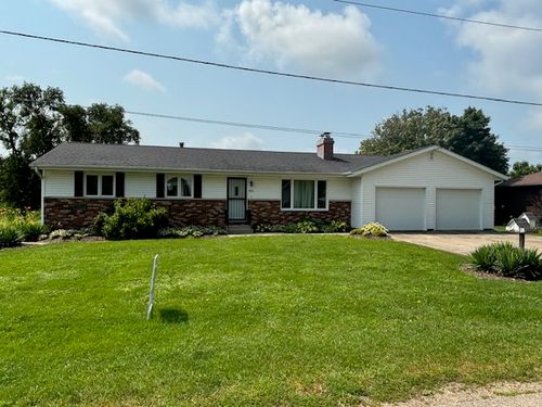 302 John St, Steward, IL, 60553-9600 | Card Image