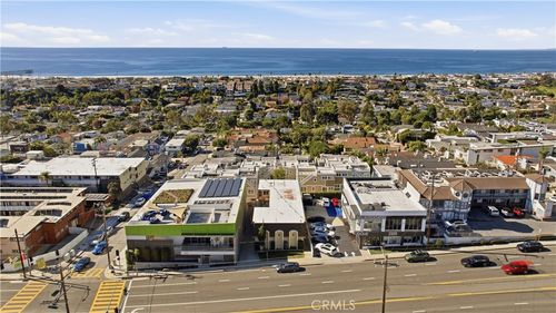 2121 Pacific Coast Hwy, Hermosa Beach, CA, 90254-2746 | Card Image