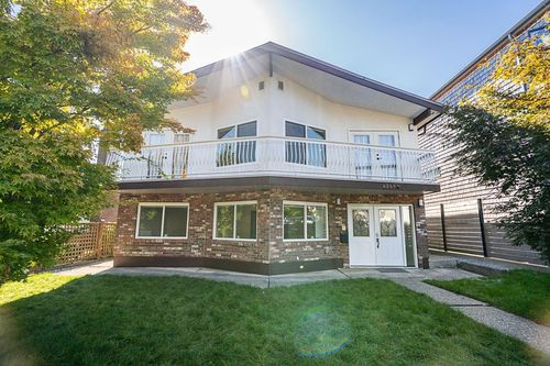 {{alt}} | Card Image