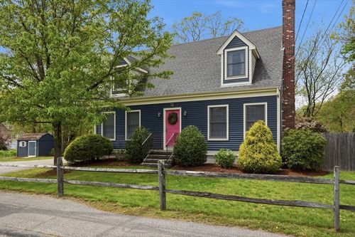 34 North Ave, Attleboro, MA, 02703 | Card Image