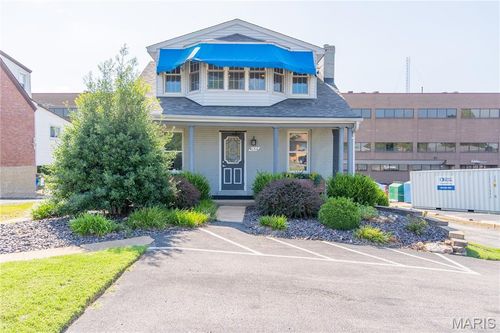 4154 Crescent Dr, Saint Louis, MO, 63129-1005 | Card Image