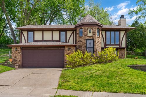 4803 Taylor St, Davenport, IA, 52806-3659 | Card Image