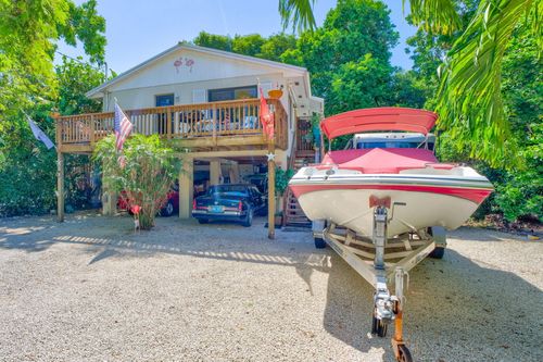 122 Ocean View Dr, Key Largo, FL, 33037 | Card Image