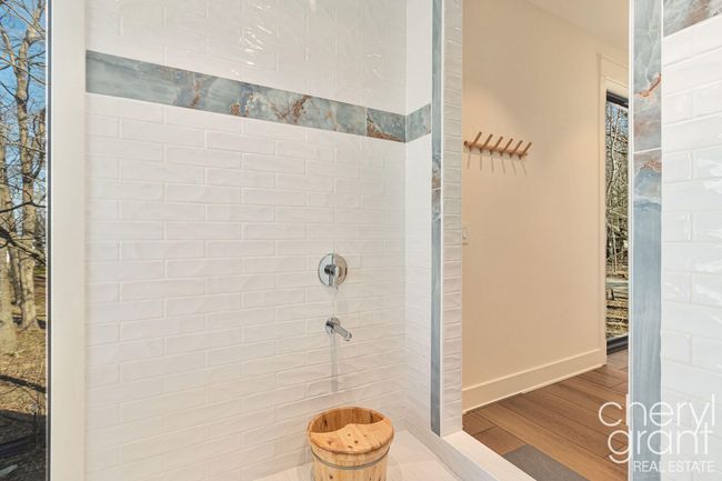 Suite 2-Japanese Foot Bath | Image 19