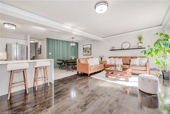 54 Geranium Av, Townhouse with 3 bedrooms, 4 bathrooms and 2 parking in Hannon ON | Image 7