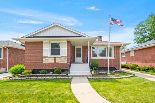 1606 Kensington Avenue, Westchester, IL, 60154 | Card Image
