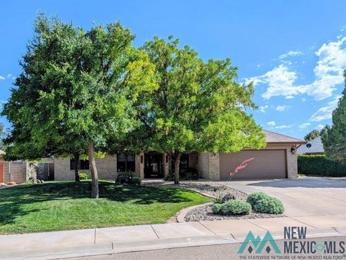 4 Red Sky Ln, Roswell, NM, 88201-8315 | Card Image