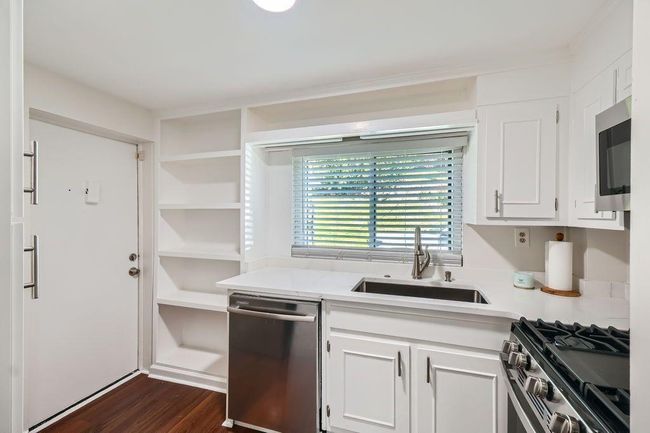 APT-2 - 101 Ardmore Pl Nw, Condo with 2 bedrooms, 1 bathrooms and 2 parking in Atlanta GA | Image 6
