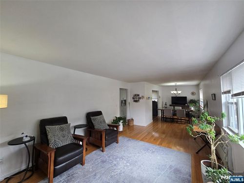 157 Morningside Ln, Palisades Park, NJ, 07650-1917 | Card Image