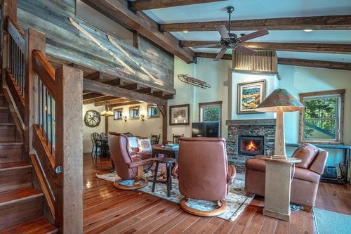 60 Twining Rd, Taos Ski Valley, NM, 87525-8028 | Card Image