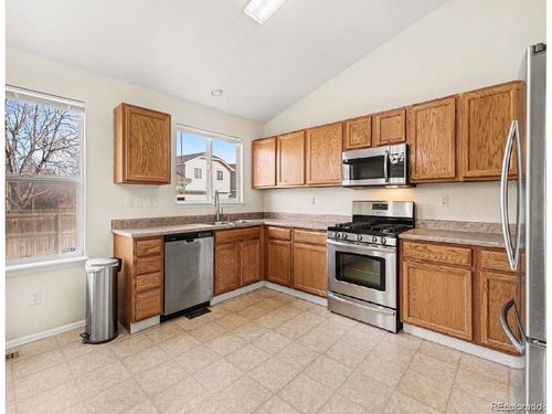 10554 Ursula St, Commerce City, CO, 80022-9520 | Card Image