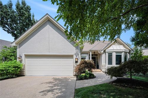12615 Briar Dr, Leawood, KS, 66209-3169 | Card Image