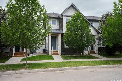 4352 James Hill Rd, Regina, SK, S4W0R2 | Card Image