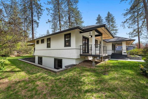 3327 S Tekoa St, Spokane, WA, 99203-2639 | Card Image