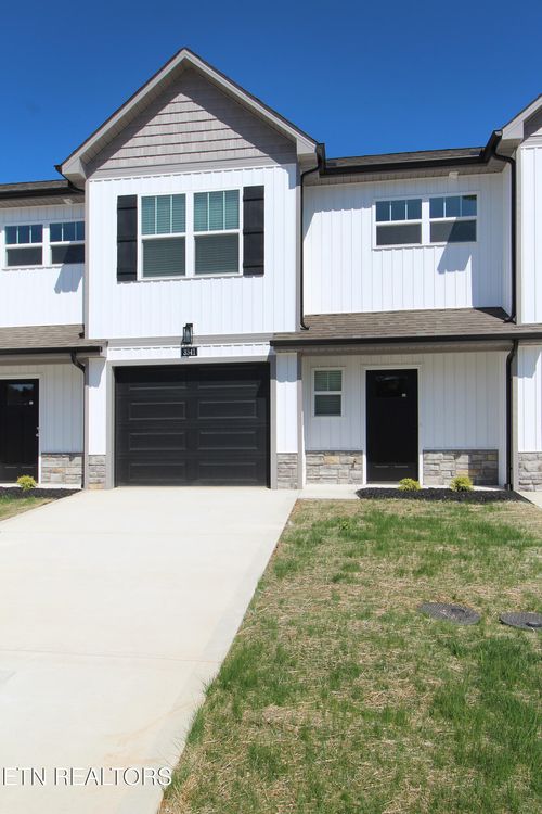 14-3541 Maggie Lynn Way, Knoxville, TN, 37921-2420 | Card Image