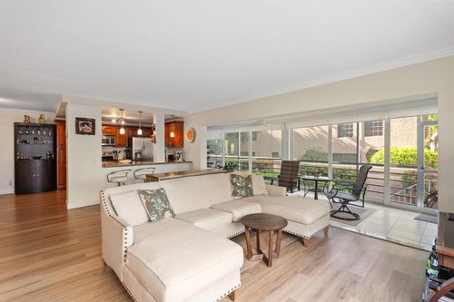 108-3050 Ne 47th Ct, Fort Lauderdale, FL, 33308-5338 | Card Image