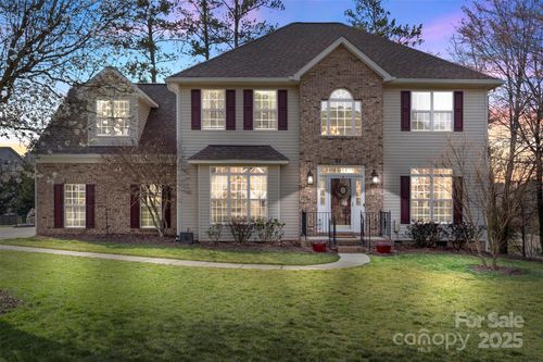 7510 Plumcrest Ln, Harrisburg, NC, 28075-8306 | Card Image