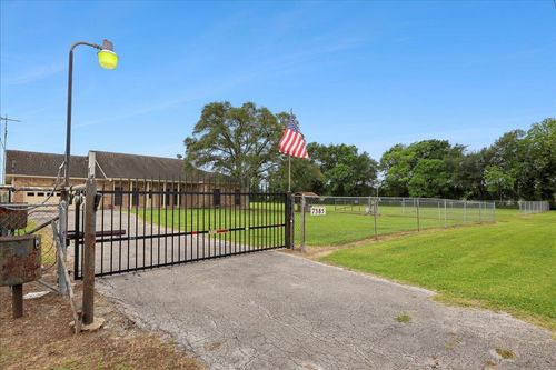 7385 Fannett Rd, Beaumont, TX, 77705-7309 | Card Image