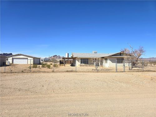1417 S Canelo Rd, Golden Valley, AZ, 86413-7830 | Card Image