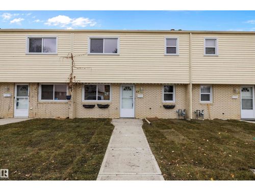 47 Royal Rd Nw, Edmonton, AB, T6J2E7 | Card Image