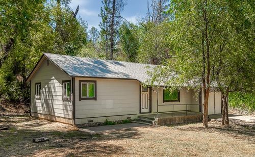 20515 N Sunshine Rd, Sonora, CA, 95370-8905 | Card Image