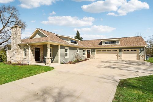 4780 Meadow View, Brookfield, WI, 53005 | Card Image