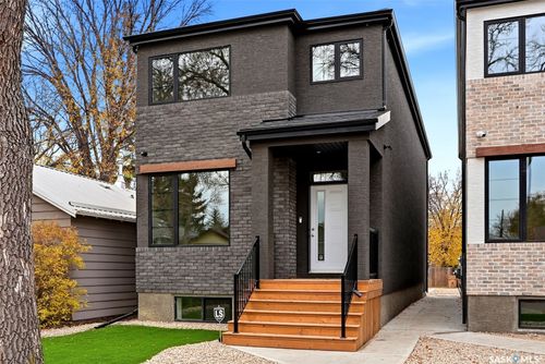 2220 King Street, Regina, SK, S4T4H1 | Card Image