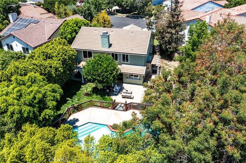 20516 Germain St, Chatsworth, CA, 91311 | Card Image