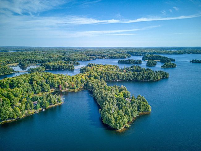 3485 Sylvan Isle Dr, House other with 3 bedrooms, 3 bathrooms and null parking in Watersmeet MI | Image 6