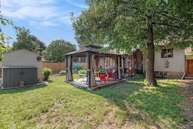 1036 Gill Ave, House other with 3 bedrooms, 2 bathrooms and 3 parking in Ottawa ON | Image 26