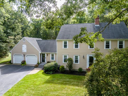 7 Harpers Holw, East Sandwich, MA, 02537-1506 | Card Image