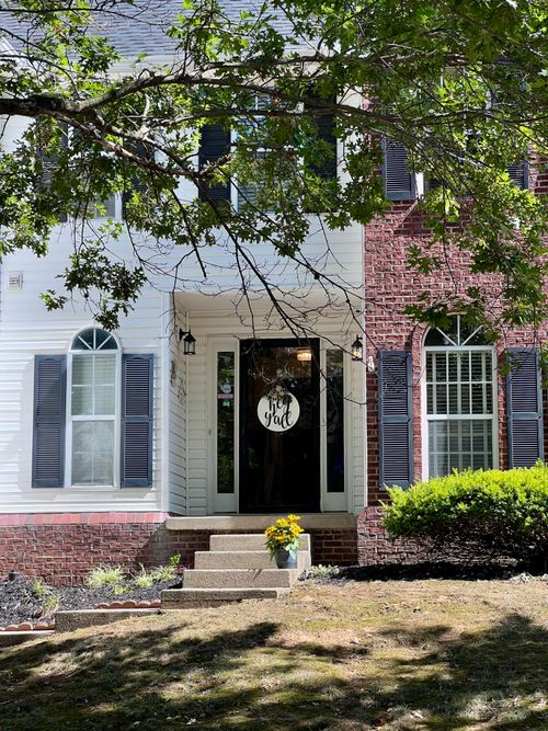 1217 Wyndham Forest Cir, Lexington, KY, 40514-1146 | Card Image